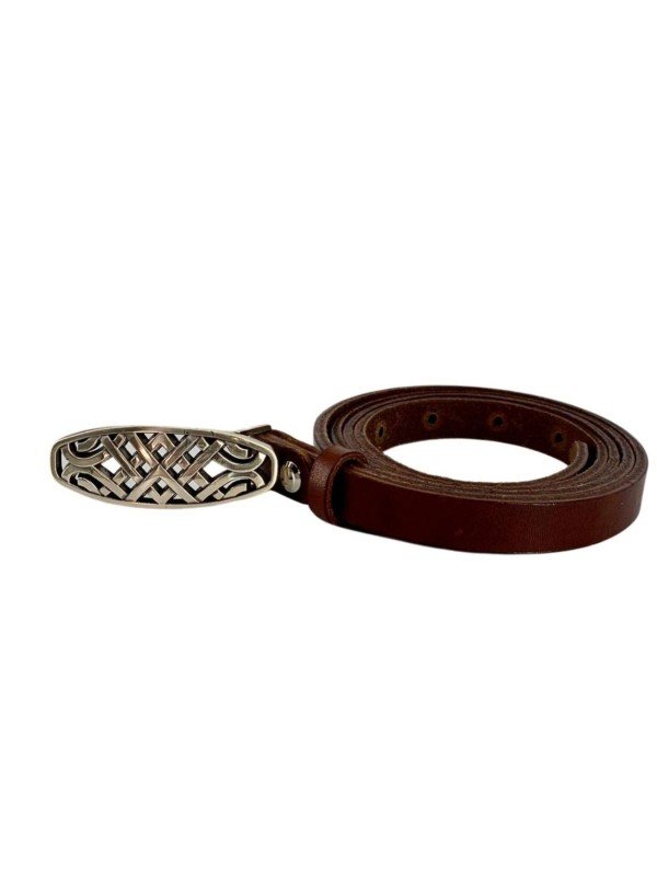 Δερμάτινη Χειροποίητη Ζώνη Σε Καφέ Χρώμα Πολύ Λεπτή Δερμάτινη Χειροποίητη Ζώνη Σε Καφέ Χρώμα Πολύ Λεπτή