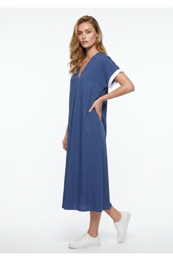 Maxi Φόρεμα Με V Σε Denim Blue Maxi Φόρεμα Με V Σε Denim Blue