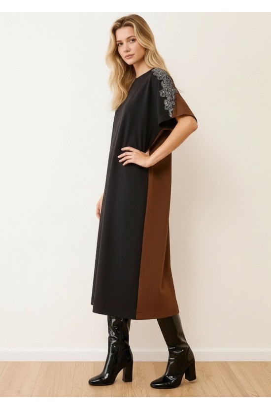 Φόρεμα Colorblock με Κεντητές Λεπτομέρειες