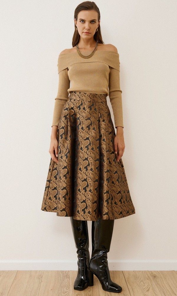Midi Φούστα με Χρυσό Σχέδιο Paisley Midi Φούστα με Χρυσό Σχέδιο Paisley