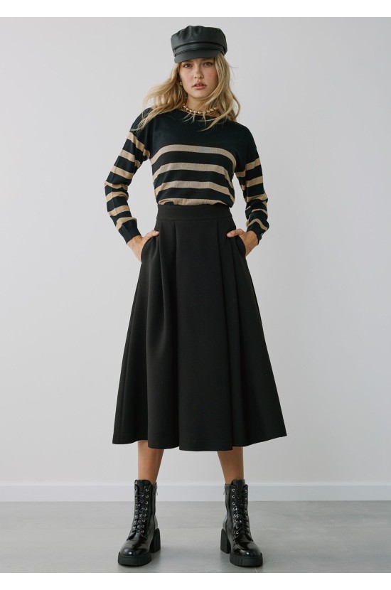 Baked Black Skirt with Pita Slices