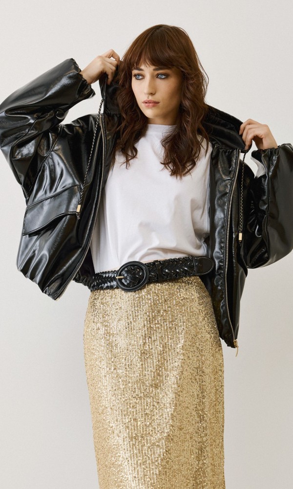 Oversized Μπουφάν από Γυαλιστερή Δερματίνη Oversized Μπουφάν από Γυαλιστερή Δερματίνη