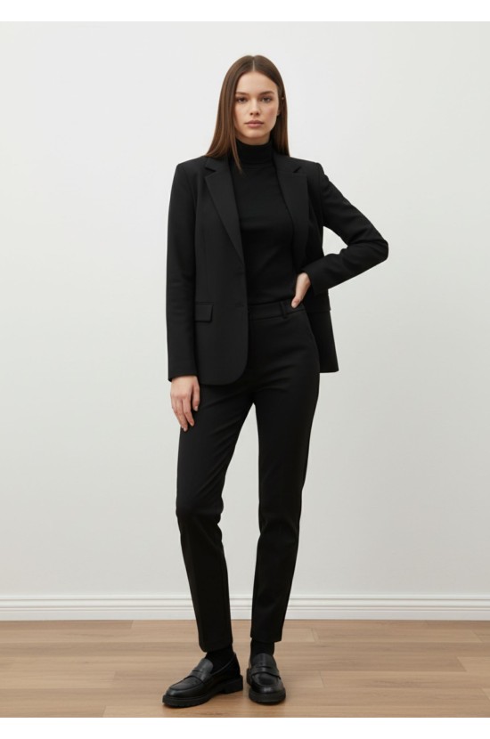 Κλασικό Μαύρο Σακάκι με Χρυσά Κουμπιά Κλασικό Μαύρο Σακάκι με Χρυσά Κουμπιά