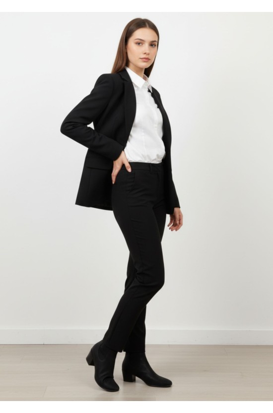 Κλασικό Μαύρο Σακάκι με Χρυσά Κουμπιά Κλασικό Μαύρο Σακάκι με Χρυσά Κουμπιά