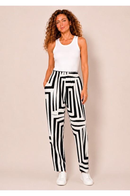 Black-and-White Pantalona Black-and-White Pantalona
