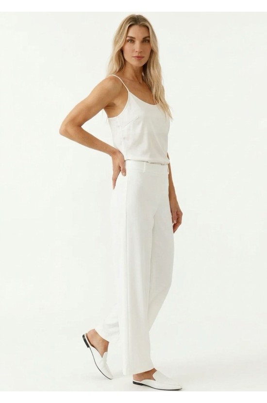 Minimal Crop Pants with Elastic Waistband & Zipper