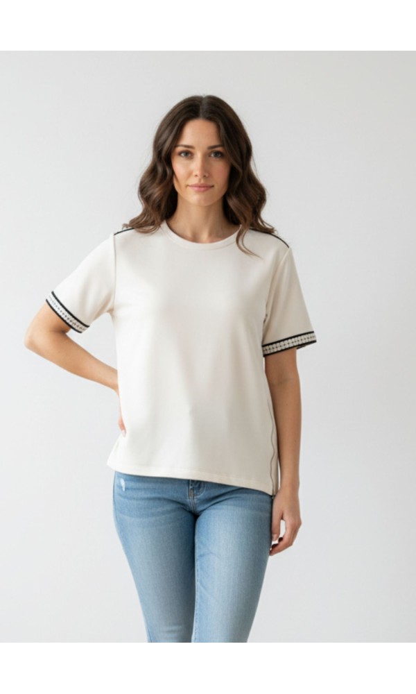 Εκρού Μπλούζα Με Διακοσμητικές Λεπτομέρειες