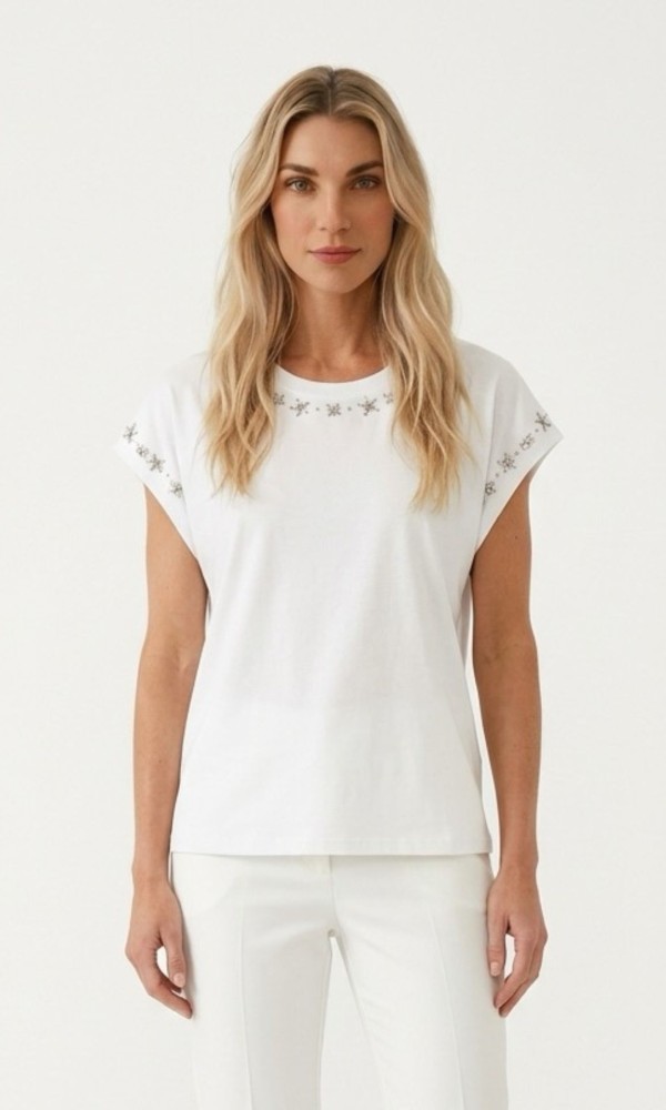 Λευκό T-shirt με Διακοσμητικές Λεπτομέρειες