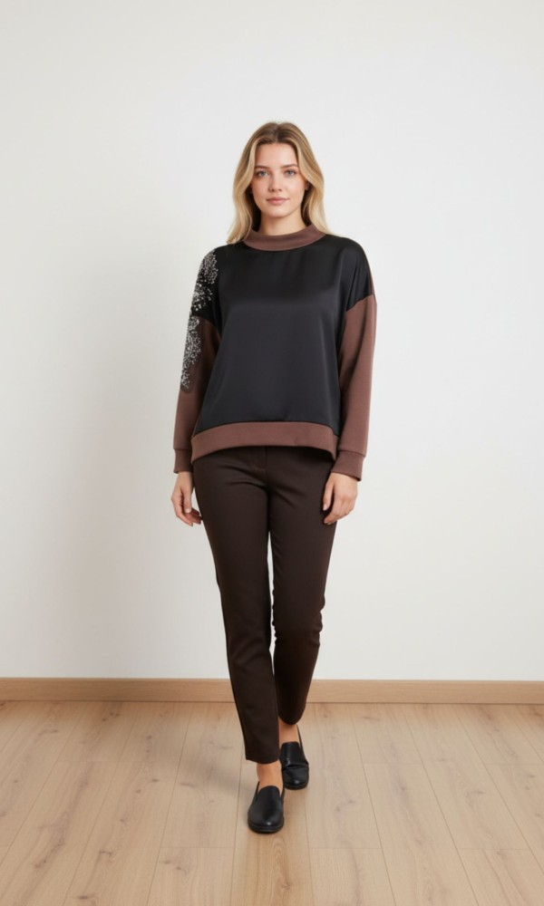 Black-Chocola Blouse With Embroidery on the Shoulders
