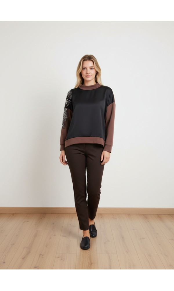 Μαύρη - Σοκολά Μπλούζα Με Κέντημα στου Ώμους