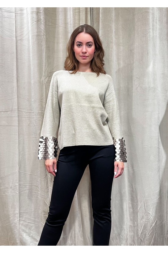 Beige Knitted Blouse With sequins