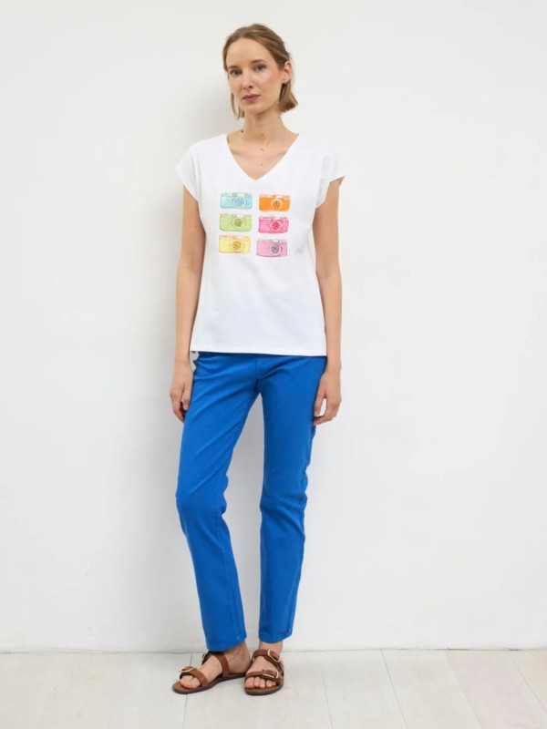 Λευκό T-shirt με Πολύχρωμο Print Κάμερες