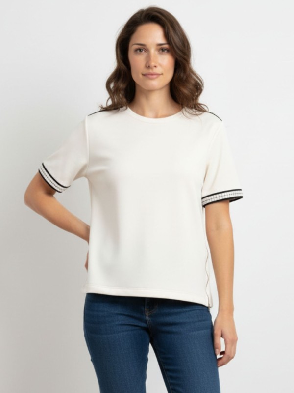 Εκρού Μπλούζα Με Διακοσμητικές Λεπτομέρειες