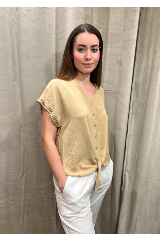 Blouse Beige With Design