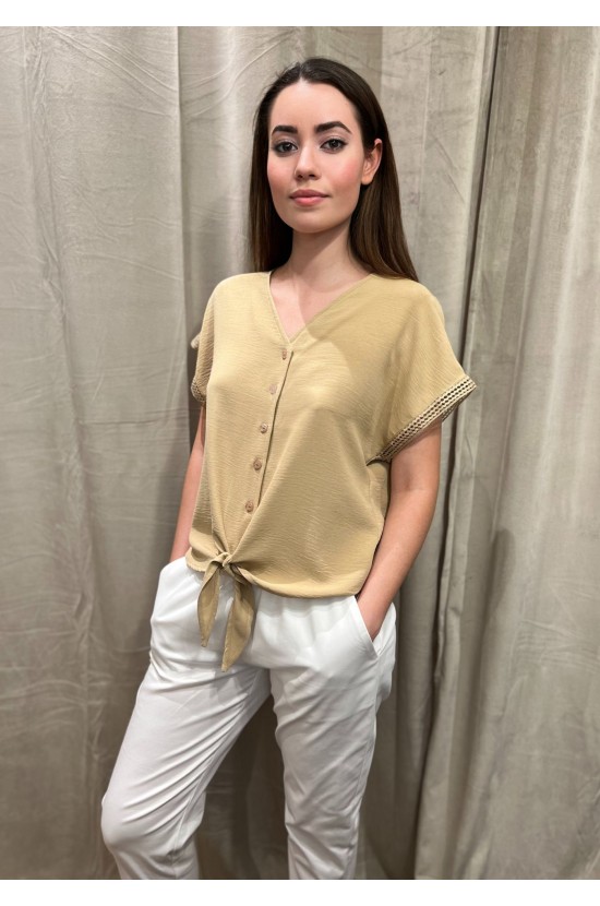 Blouse Beige With Design