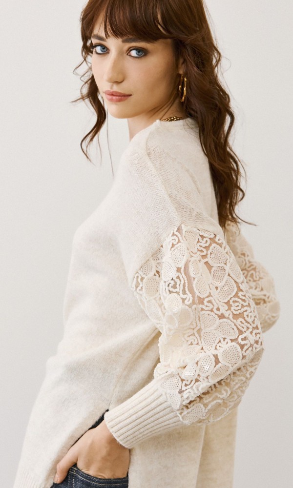 Πλεκτή Μπλούζα Εκρού με Δαντέλα