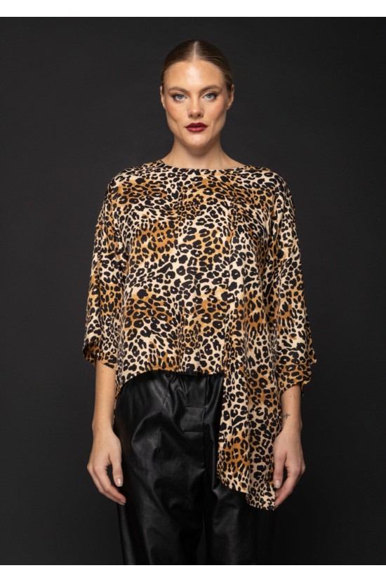 Leopard Μπλούζα με Ασύμμετρο Τελείωμα Leopard Μπλούζα με Ασύμμετρο Τελείωμα
