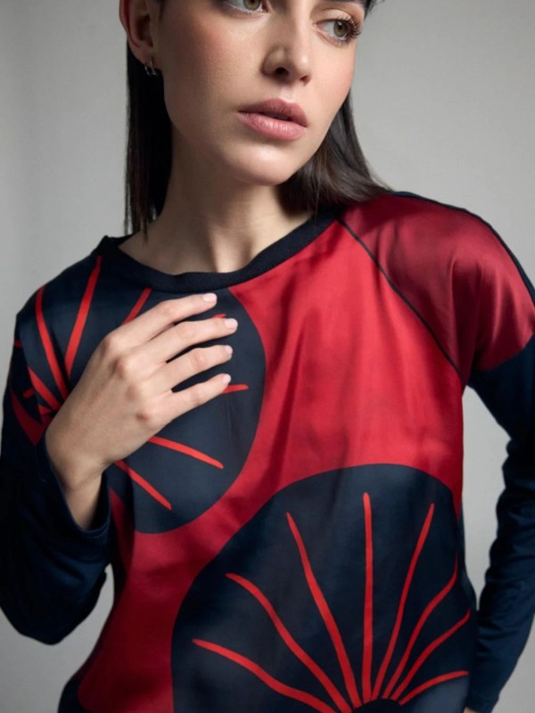 Blouse with Abstract Print – Blue/Red