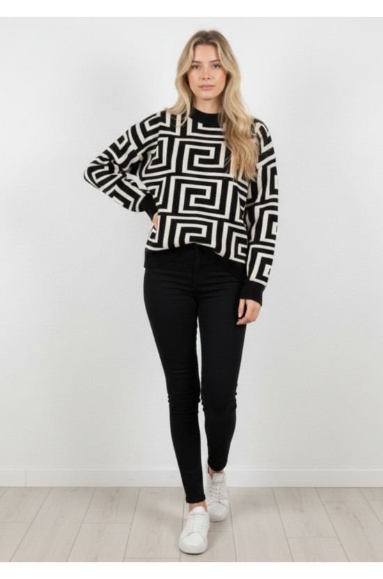 Knitted Blouse With Geometric Pattern Knitted Blouse With Geometric Pattern