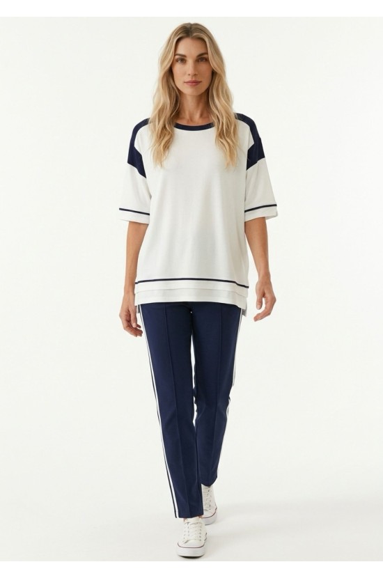 T-shirt with Navy Details