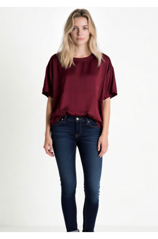 Σατέν Μπορντό Μπλούζα με Λάστιχο Λαιμό Σατέν Μπορντό Μπλούζα με Λάστιχο Λαιμό