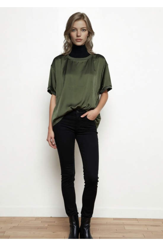 Σατέν Λαδί Μπλούζα Με Λάστιχο Λαιμό Σατέν Λαδί Μπλούζα Με Λάστιχο Λαιμό