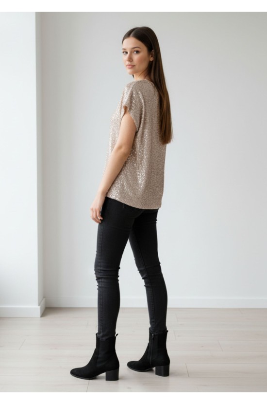 Gold blouse with sequins