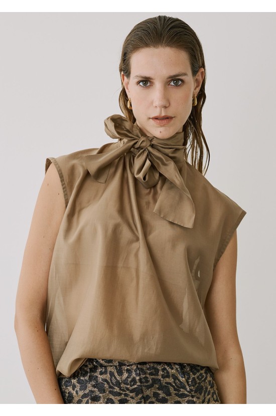 Shirt Sleeveless Bronze