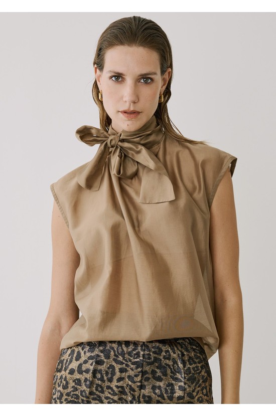 Shirt Sleeveless Bronze