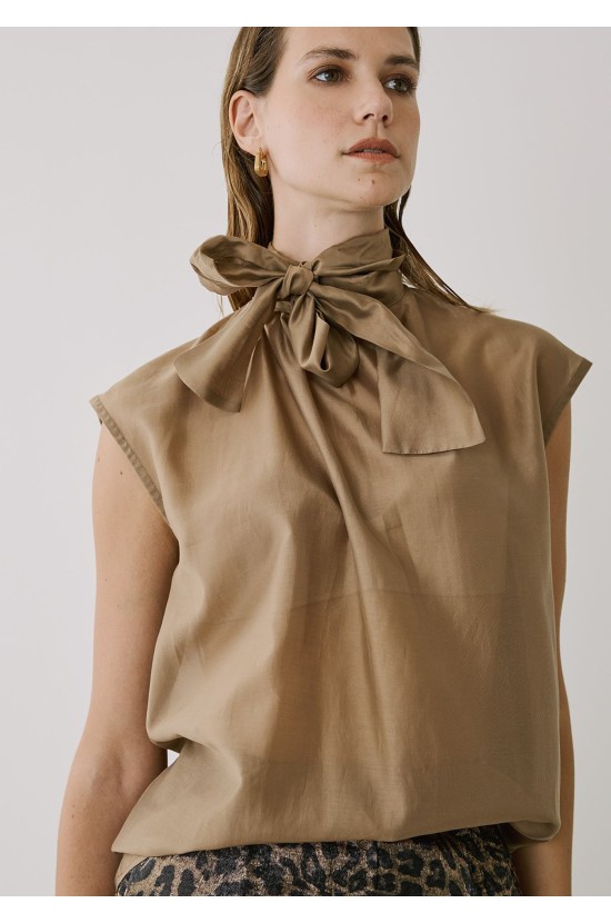 Shirt Sleeveless Bronze