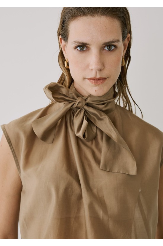 Shirt Sleeveless Bronze