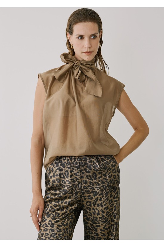 Shirt Sleeveless Bronze