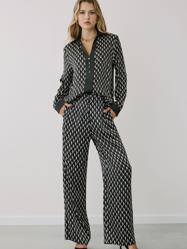 Set Satin Black and white