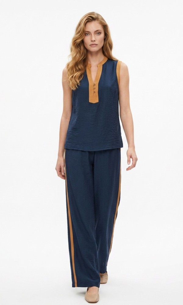 Navy set with camel details Navy set with camel details