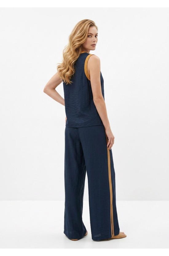 Navy set with camel details Navy set with camel details